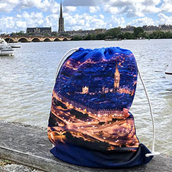 Drawstring bag